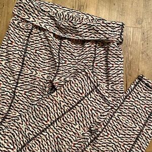 EUC Charlie Jade Leggings